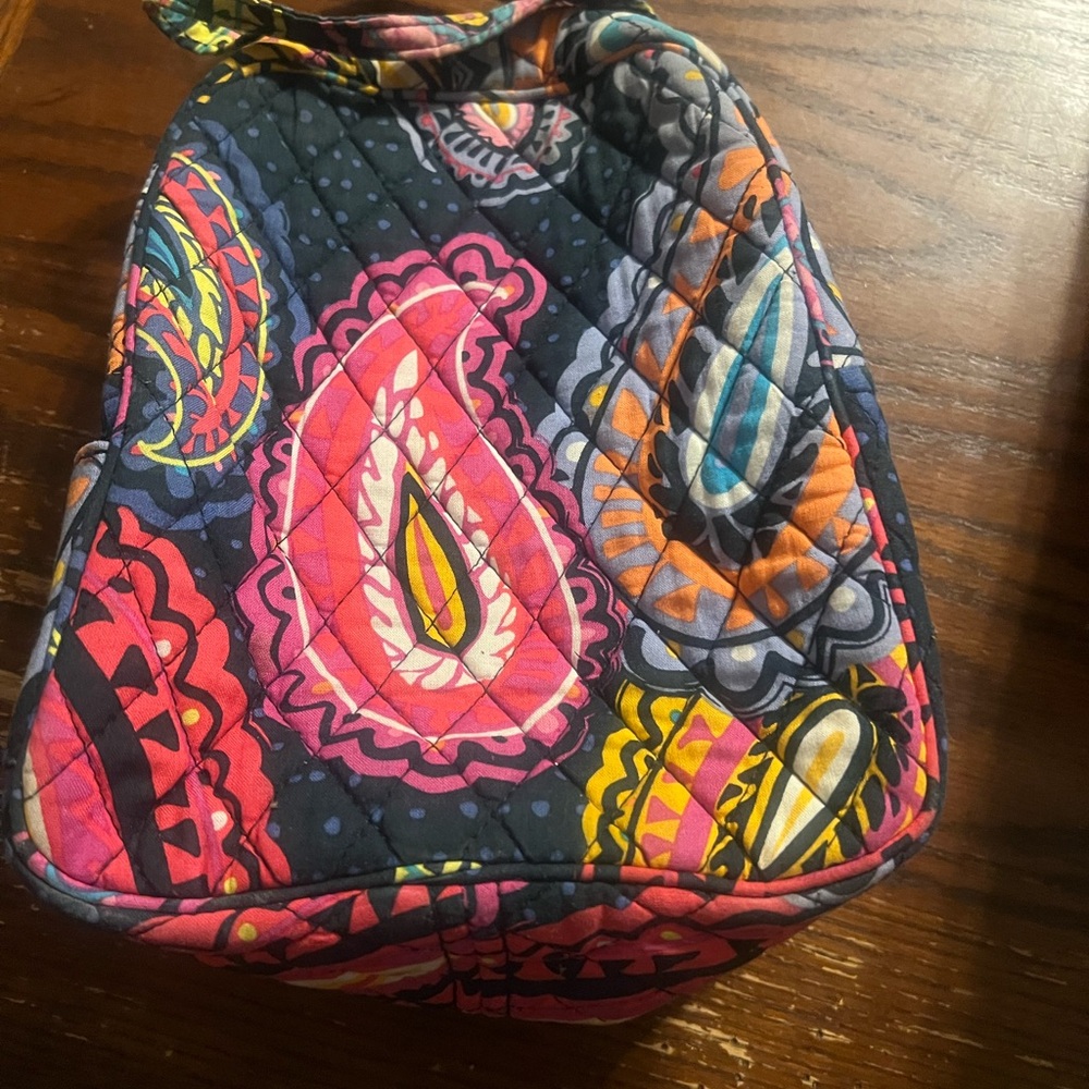 Vera Bradley Paisley Insulated Lunch Bag - Picture 2 of 6